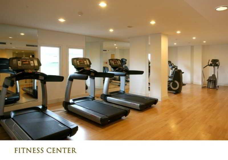 Sintesa Peninsula Hotel Manado Zewnętrze zdjęcie
